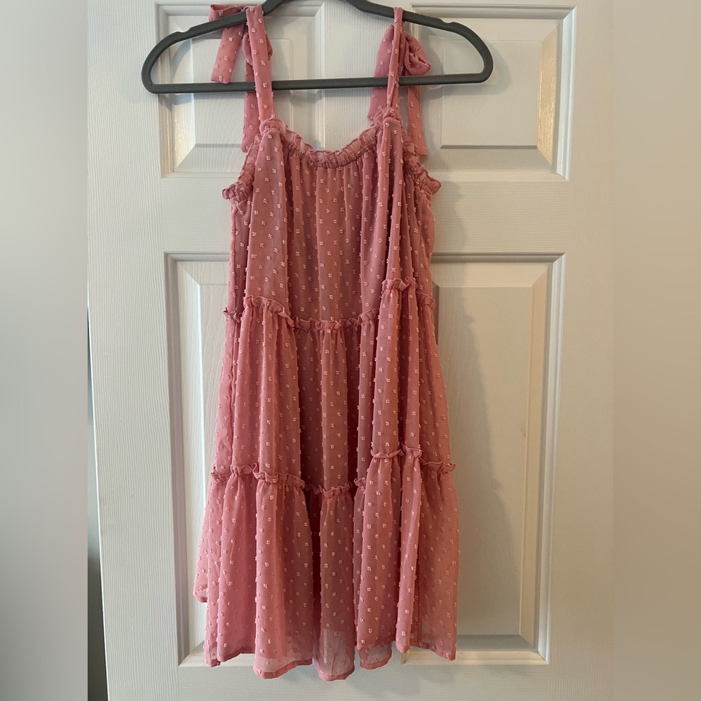 pink dress